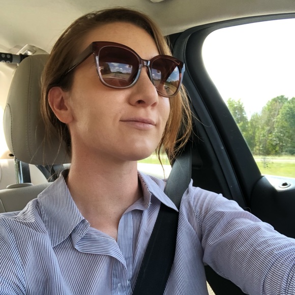 Meet your Posher, Katherine - Picture 2 of 4